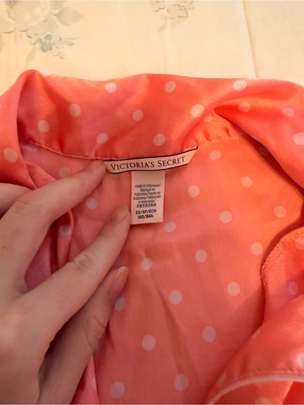 Victoria's Secret Coral Pink Polka Dot Satin Short Pajama Set - Picture 3 of 3